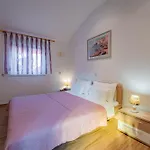 Garden House Kablar